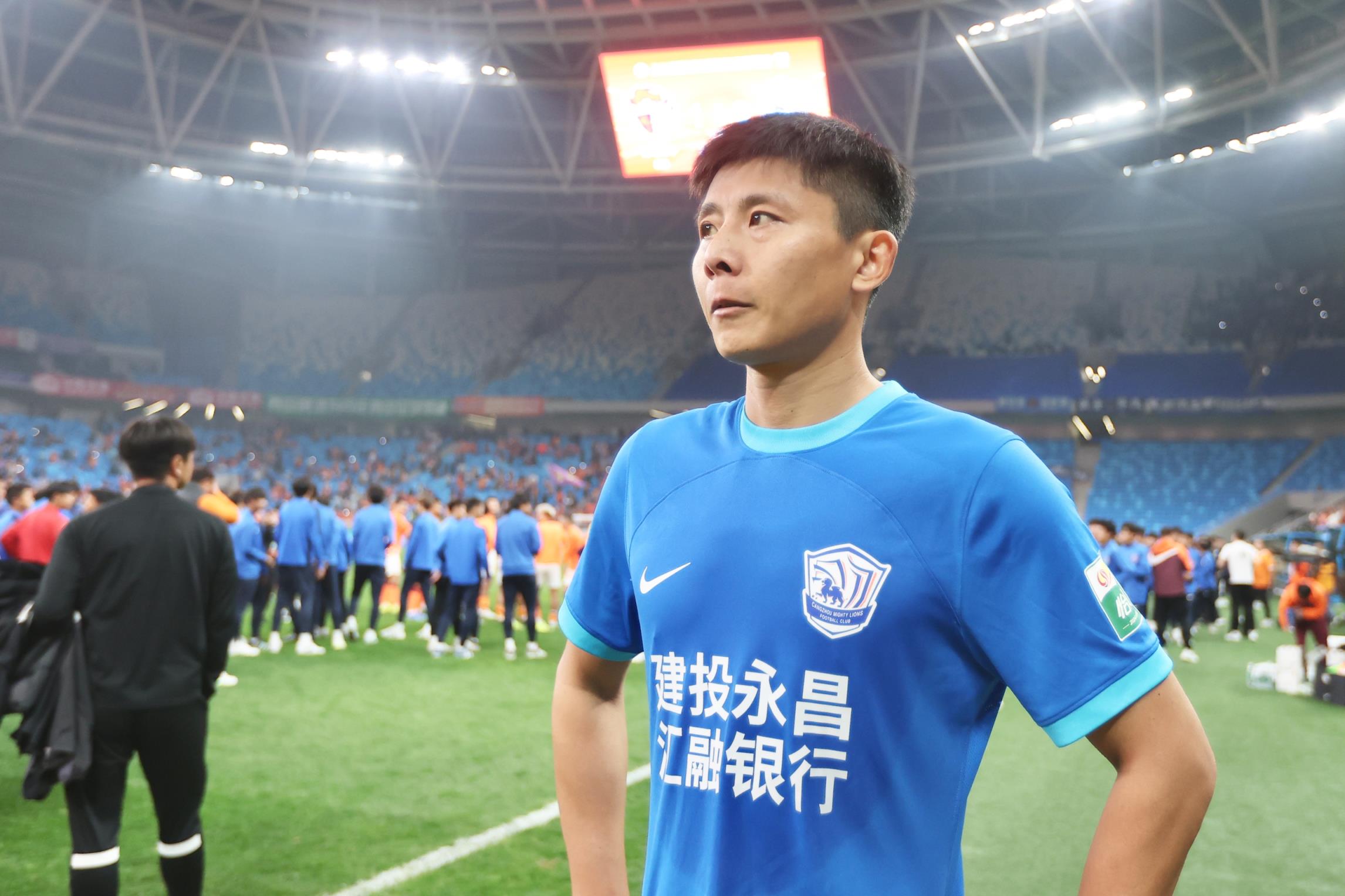 今天第5個！鄭凱木質(zhì)疑滄州：連續(xù)四年欠球員工資，還能過準(zhǔn)入？